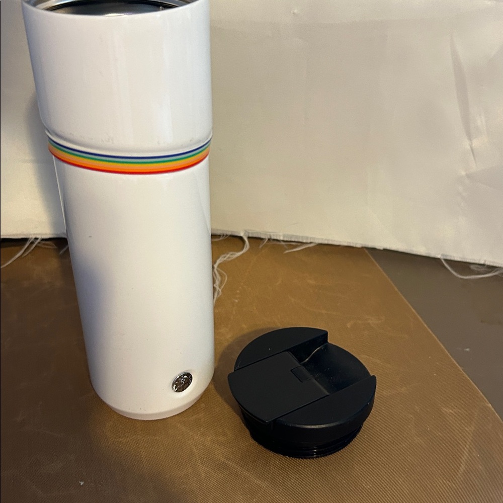 NWT Starbucks Pride 🌈Travel Cup